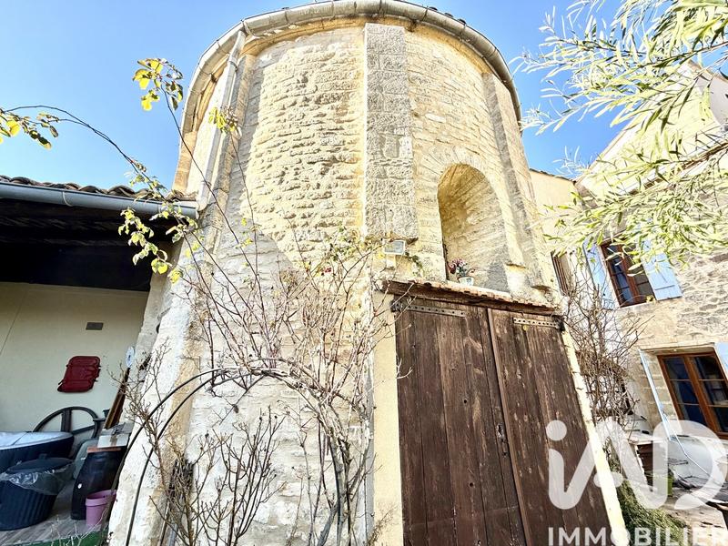 Maison - 597 m² - 20 pièces