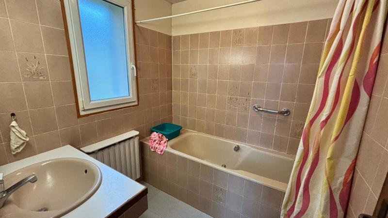 Maison - 83 m² - 4 pièces