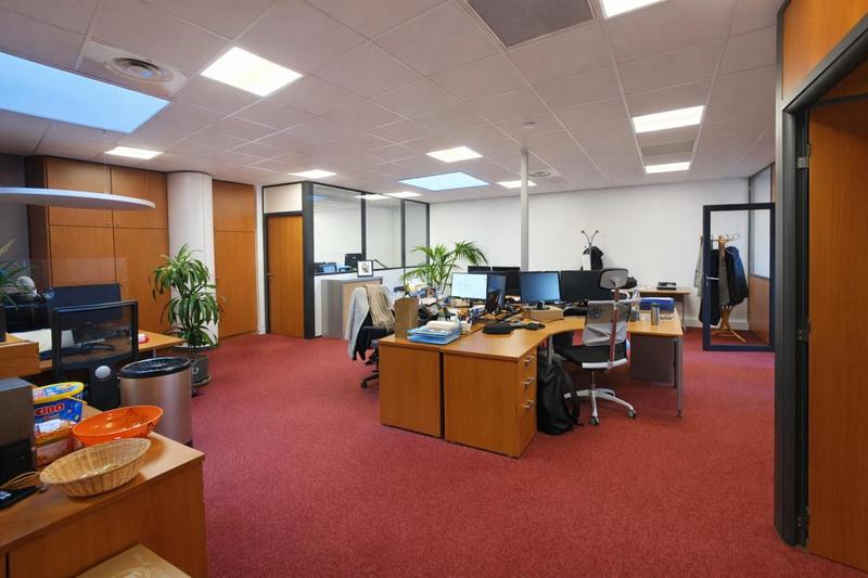 Local d'activité / Entrepôt - 792 m²