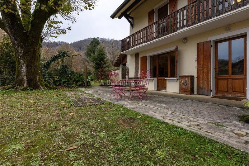 Maison - 155 m² - 7 pièces