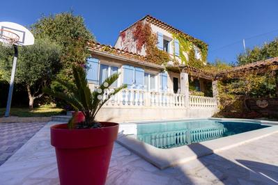 Villa - 108 m² - 5 pièces