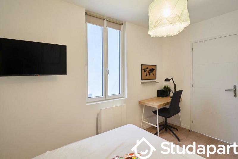 Chambre - 15 m² - 1 pièce