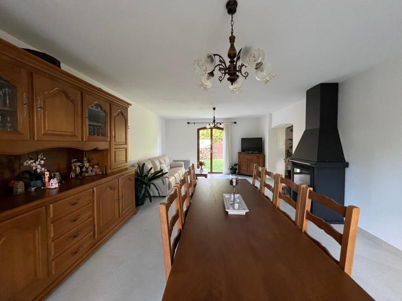 Villa - 185 m² - 6 pièces