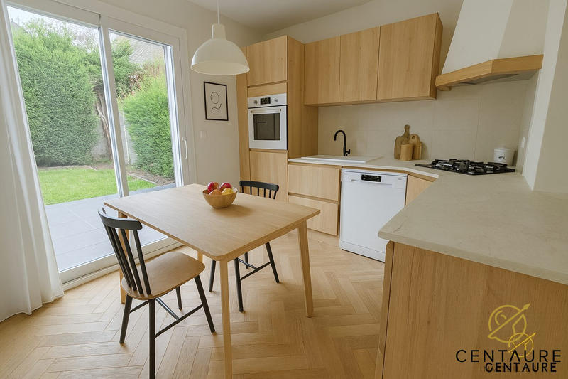 Maison - 106 m² - 6 pièces