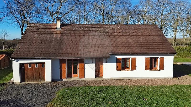 Maison - 93 m² - 5 pièces