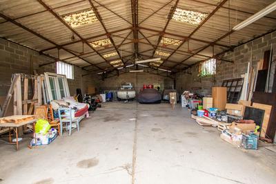 Parking / Garage - 159 m²