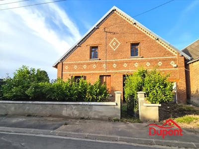 Maison - 100 m² - 4 pièces