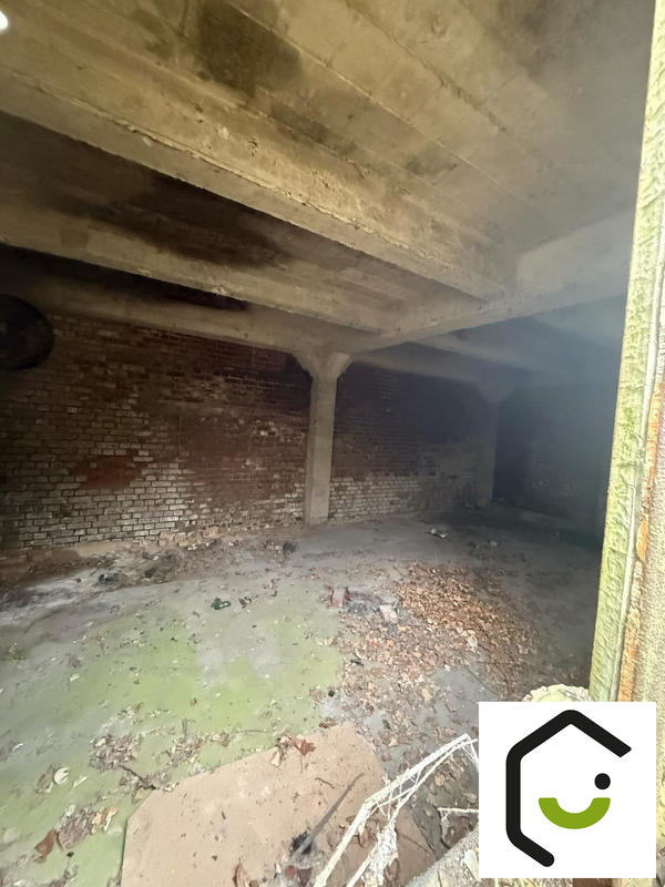 Maison ancienne - 160 m² - 1 pièce