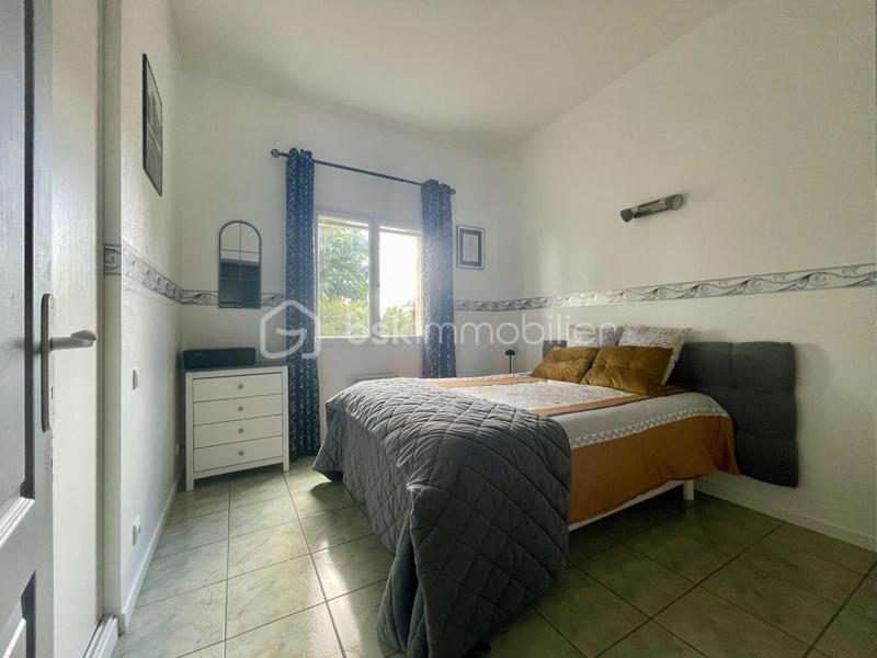 Pavillon - 110 m² - 5 pièces