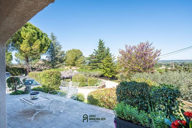 Maison - 200 m² - 8 pièces