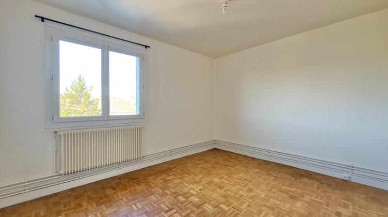 Appartement - 75 m² - 4 pièces