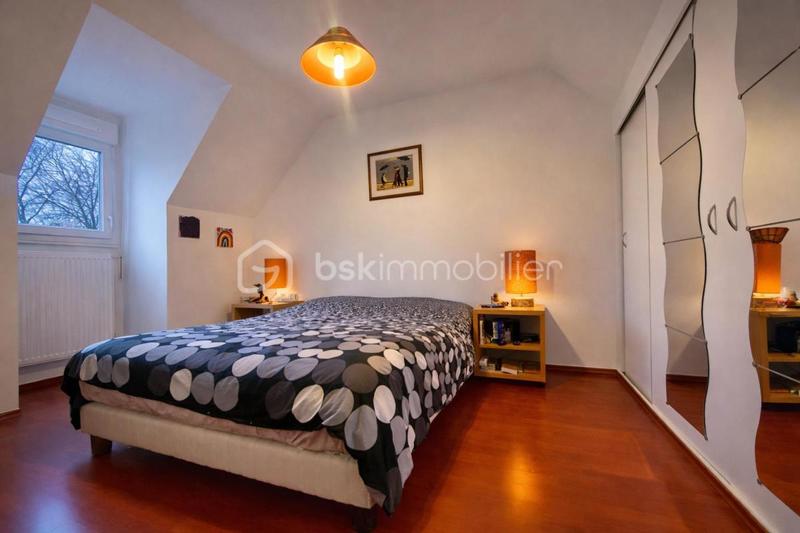 Pavillon - 110 m² - 6 pièces