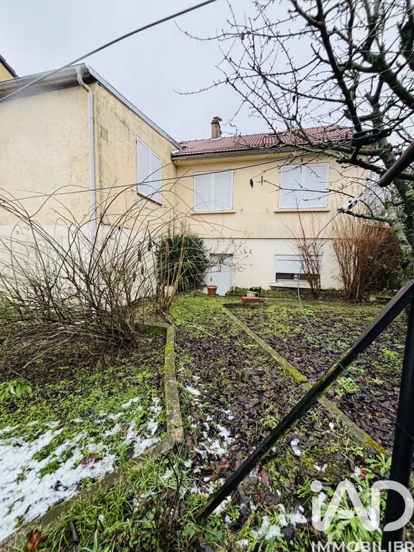 Maison - 104 m² - 6 pièces