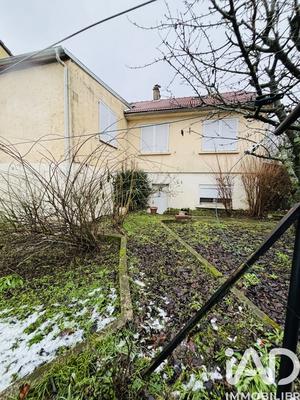 Maison - 104 m² - 6 pièces