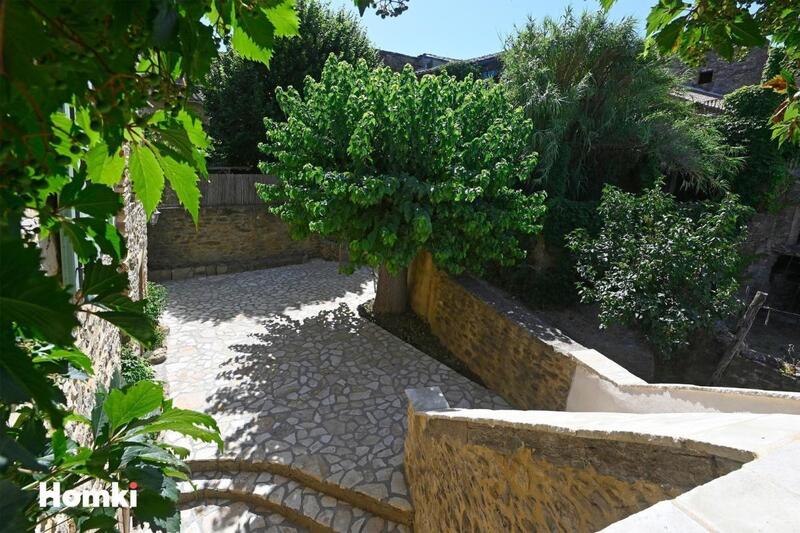 Maison - 185 m² - 7 pièces