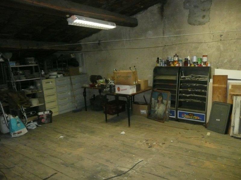 Fonds de commerce - 121 m²