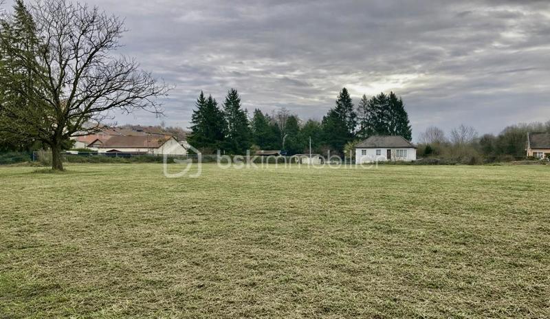Terrain constructible - 3 773 m²