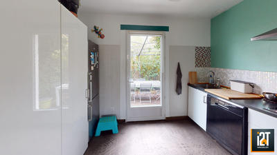 Maison traditionnelle - 102 m² - 5 pièces