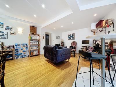 Appartement - 86 m² - 3 pièces