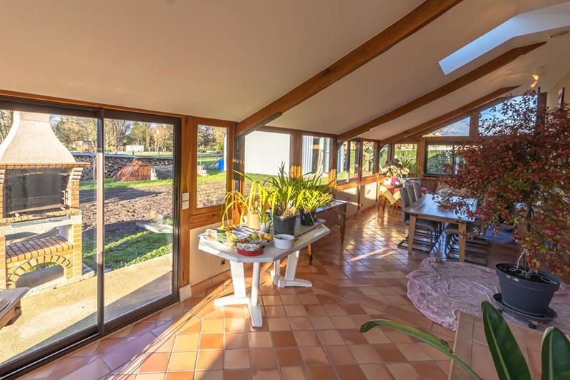 Maison - 137 m² - 6 pièces