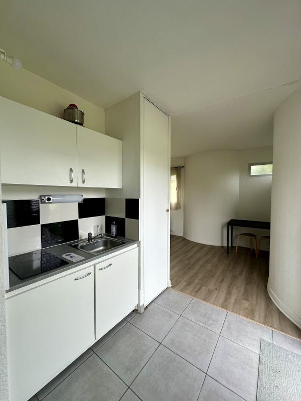 Studio - 20 m² - 1 pièce