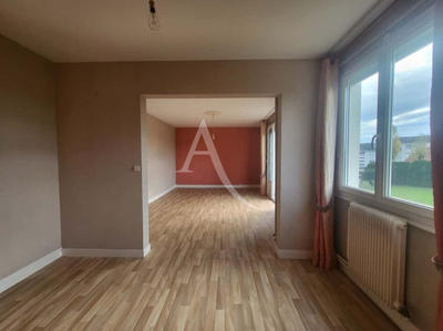 Appartement - 88 m² - 4 pièces