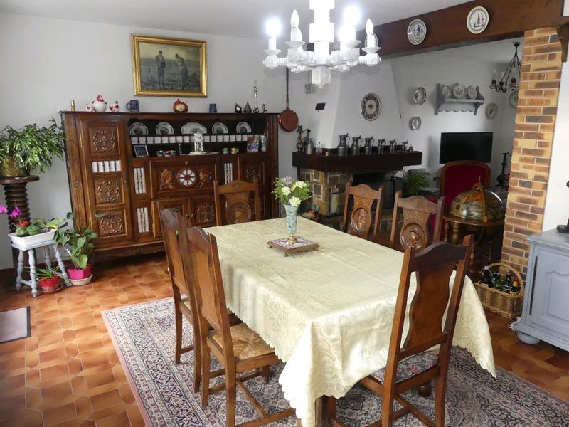 Pavillon - 138 m² - 7 pièces