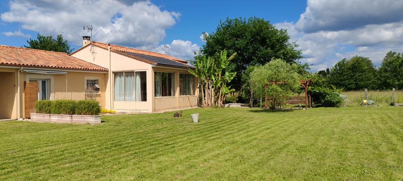 Maison - 183 m² - 7 pièces