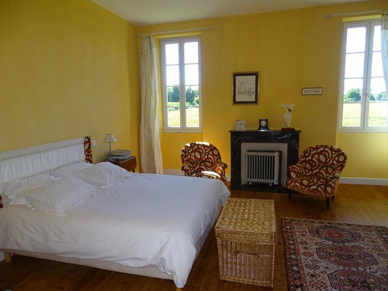 Maison de maîtres - 422 m² - 12 pièces