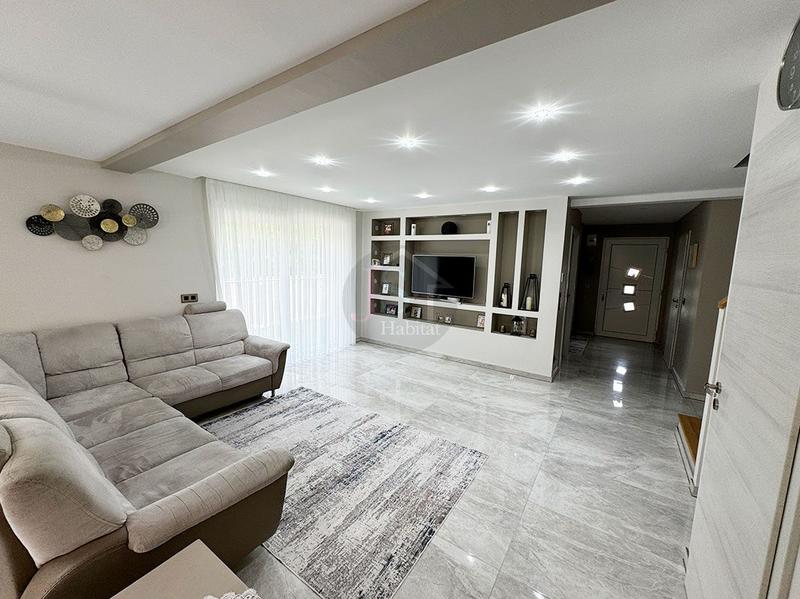 Maison ancienne - 147 m² - 6 pièces