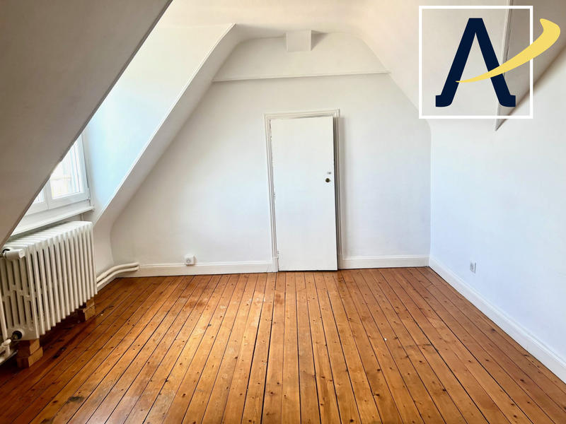 Appartement - 290 m² - 8 pièces