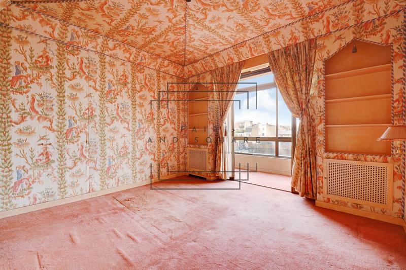 Appartement - 162 m² - 5 pièces