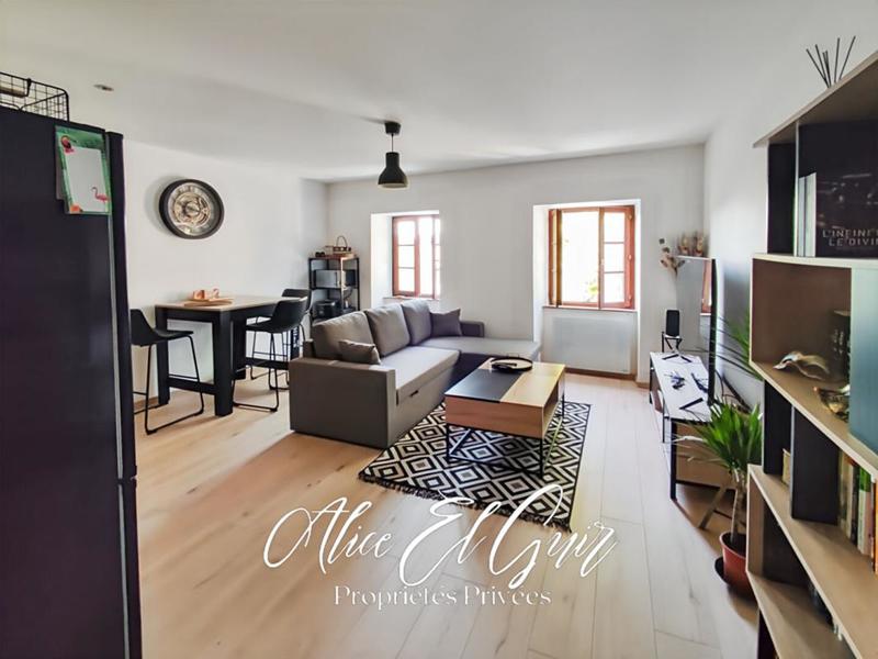 Immeuble - 170 m² - 7 pièces