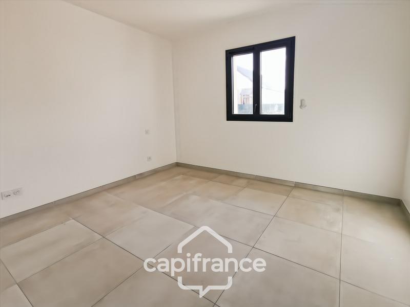 Maison - 99 m² - 5 pièces