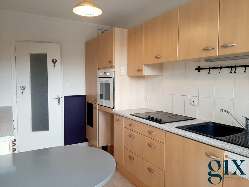 Appartement - 81 m² - 4 pièces