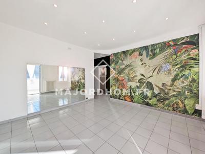 Appartement - 83 m² - 3 pièces