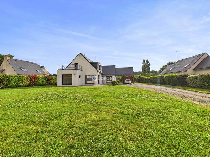 Maison - 178 m² - 7 pièces