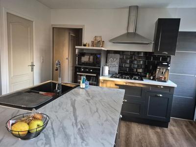 Maison - 107 m² - 5 pièces