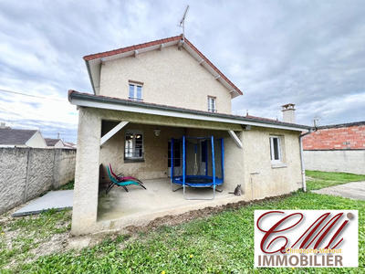 Maison - 110 m² - 5 pièces