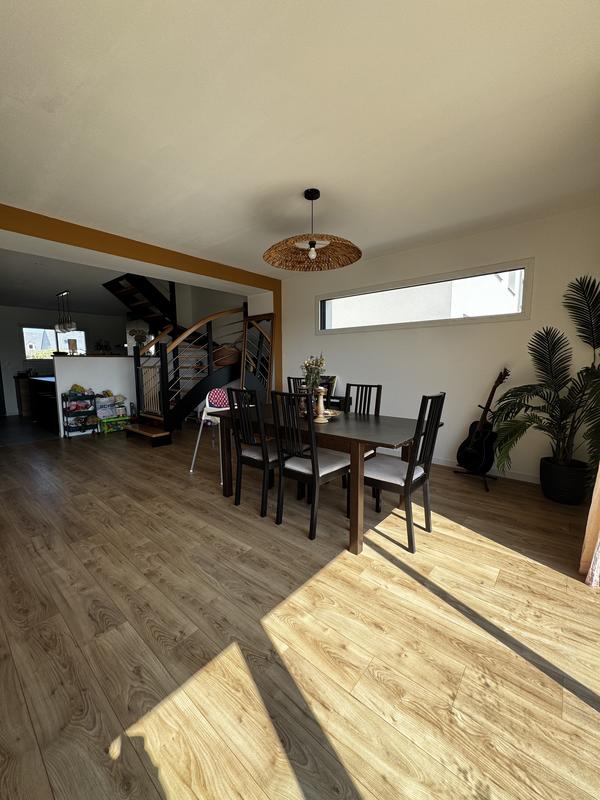 Maison - 119 m² - 5 pièces