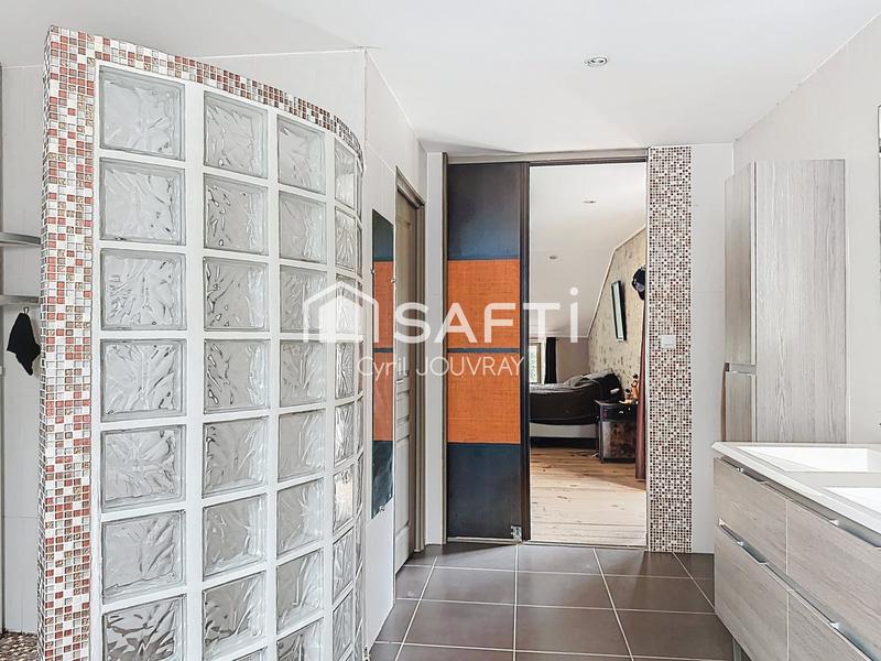 Maison - 262 m² - 6 pièces