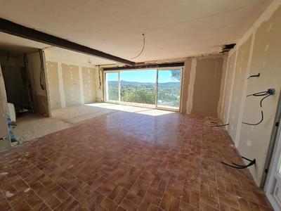 Maison - 195 m² - 8 pièces