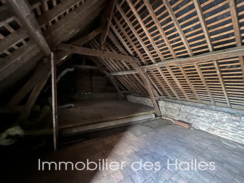 Maison - 80 m² - 5 pièces