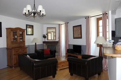 Maison de ville - 88 m² - 5 pièces