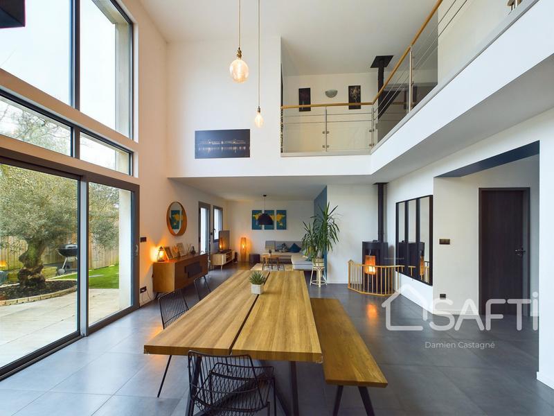 Maison - 140 m² - 4 pièces