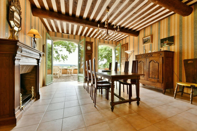 Villa - 360 m² - 10 pièces