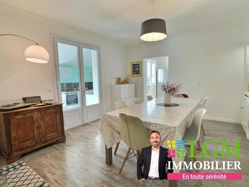 Villa - 245 m² - 7 pièces