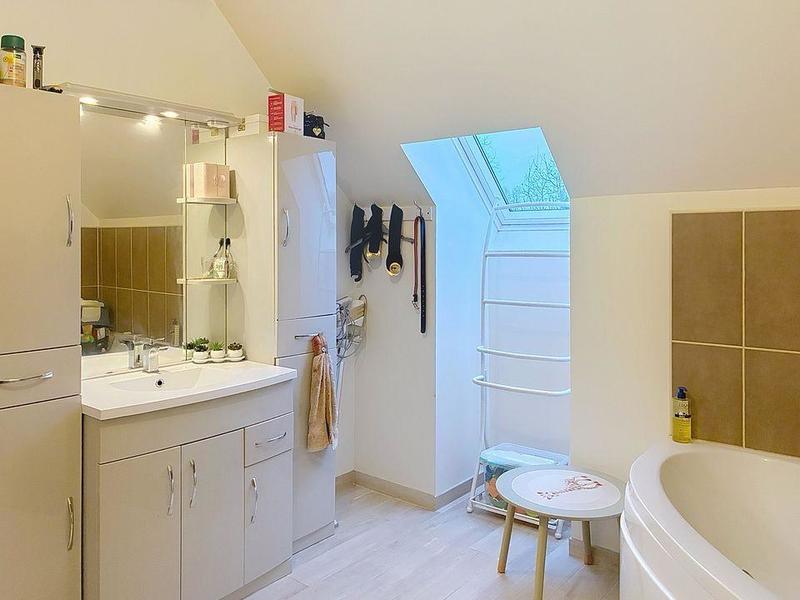 Villa - 120 m² - 5 pièces