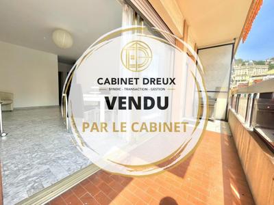 Appartement - 62 m² - 2 pièces