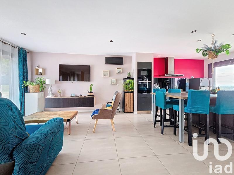 Maison - 168 m² - 8 pièces